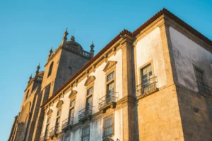 Hosting Website Travel